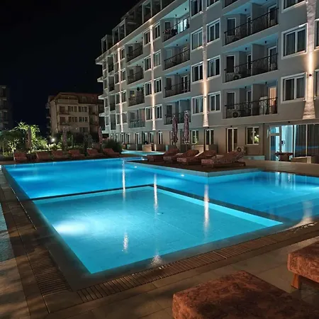 Апартамент J'adore Secret Garden, Deluxe