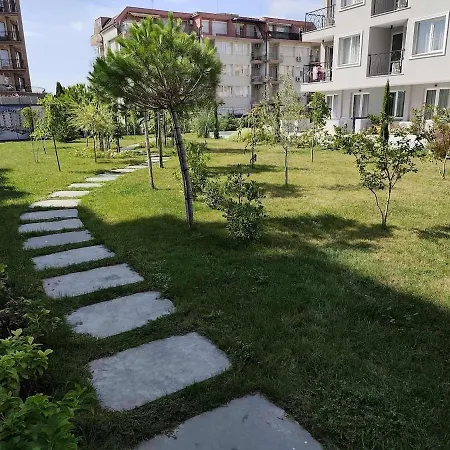 Апартамент J'adore Secret Garden, Deluxe