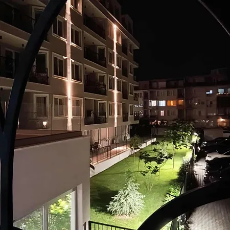 Апартамент J'adore Secret Garden, Deluxe *