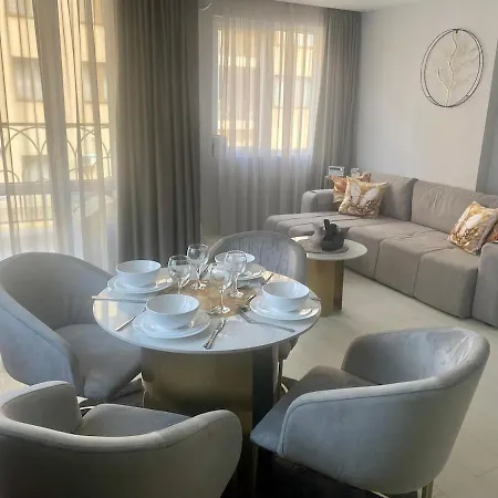 J'adore Secret Garden, Deluxe Слънчев бряг