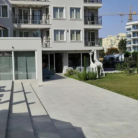 شقة J'adore Secret Garden, Deluxe