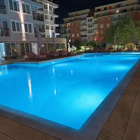 J'adore Secret Garden, Deluxe Апартамент *