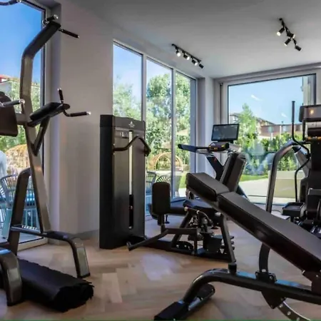 J'adore Secret Garden, Deluxe Слънчев бряг