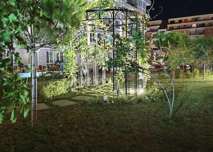 J'adore Secret Garden, Deluxe * ساني بيتش